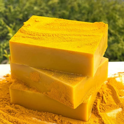 Savon anti - taches au curcuma | 100% Naturel